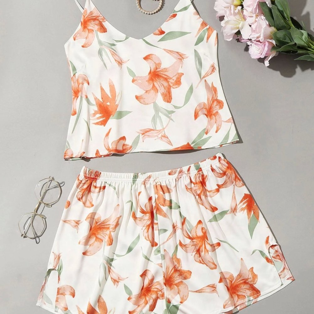 Floral Intimate Lounge Outfit